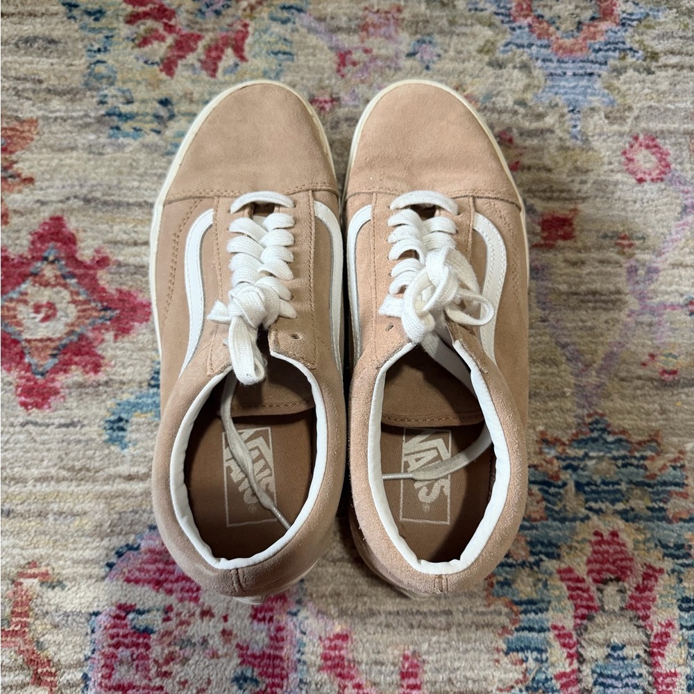Vans Old Skool Suede Sneakers in Beige and White